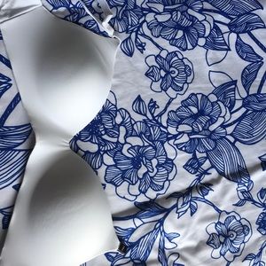 Wireless t-shirt bra (white)